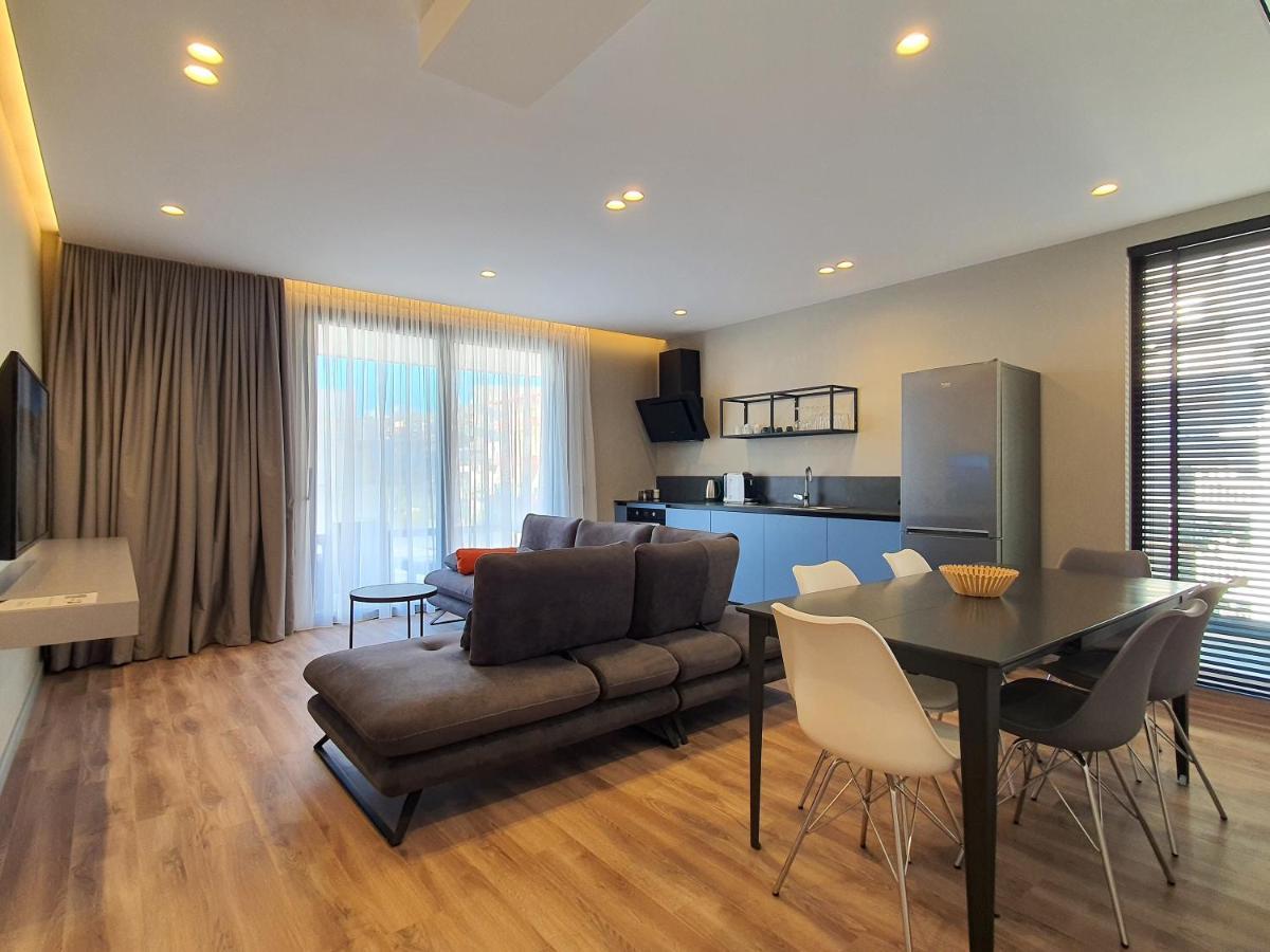 Lookout Apartments Sarande Exterior photo