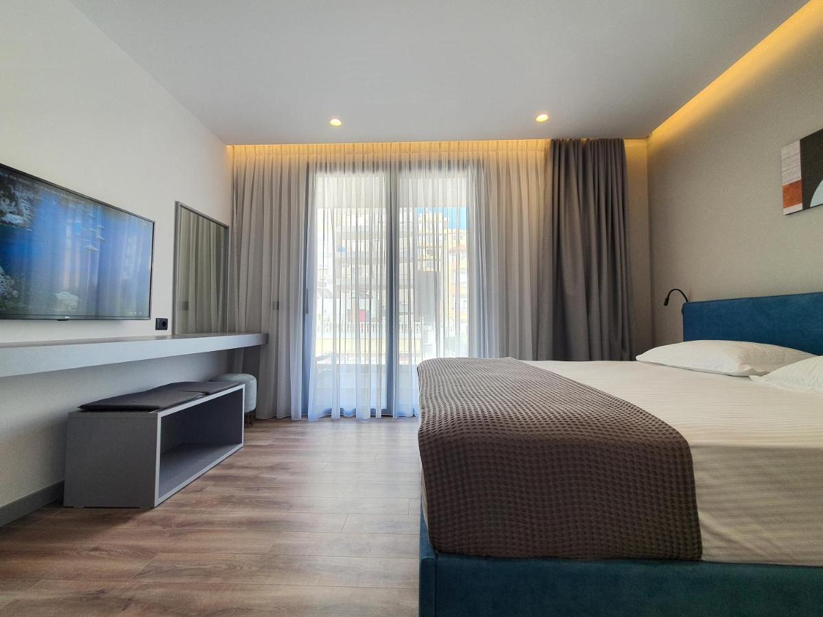 Lookout Apartments Sarande Exterior photo