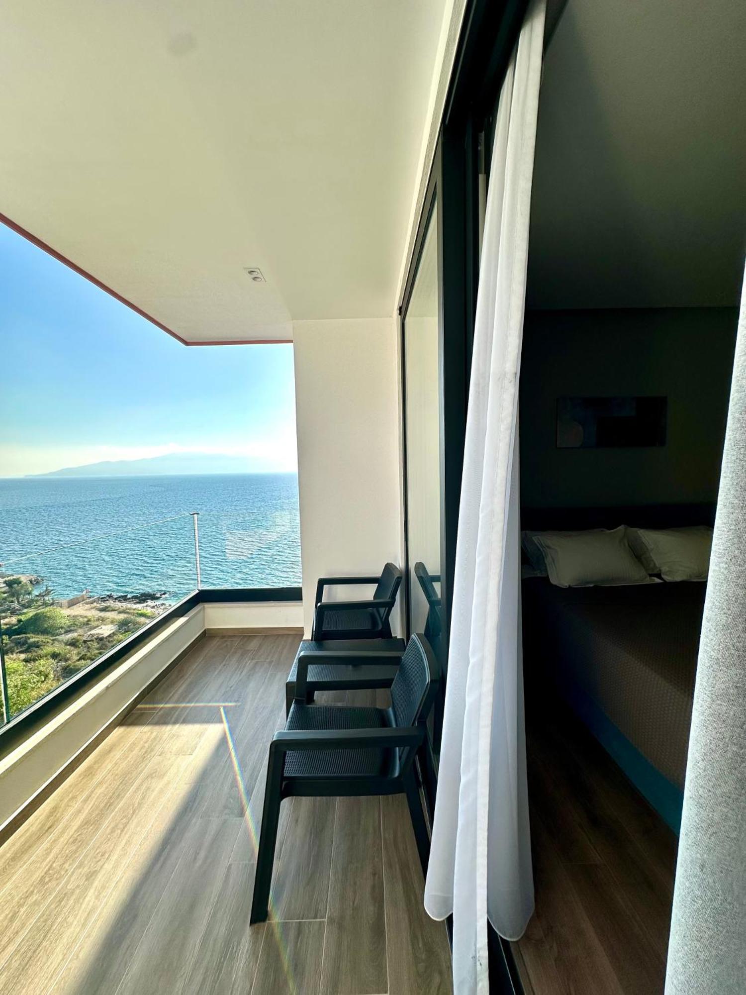 Lookout Apartments Sarande Exterior photo